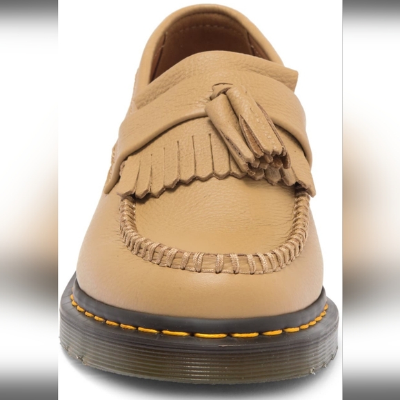 Dr. Martens 8065 Tassel Loafer - Picture 3 of 5